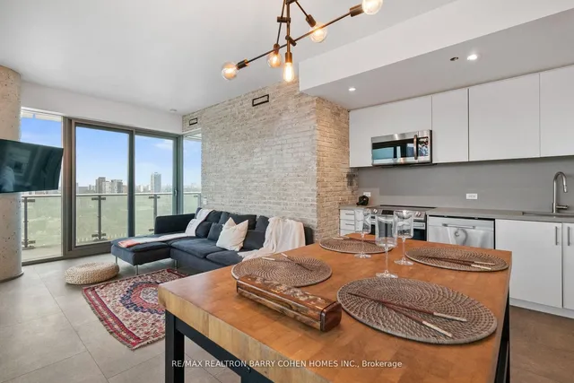 Additional property image - 390 Cherry St Unit 2602