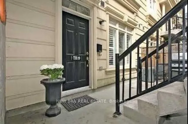 Additional property image - 88 Carr St Unit 19