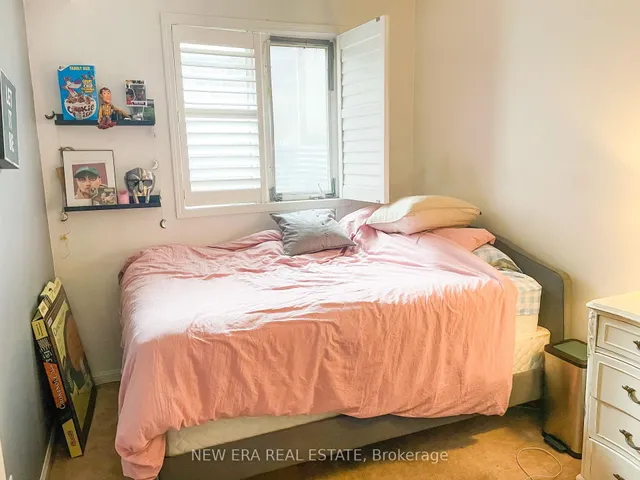 Additional property image - 88 Carr St Unit 19