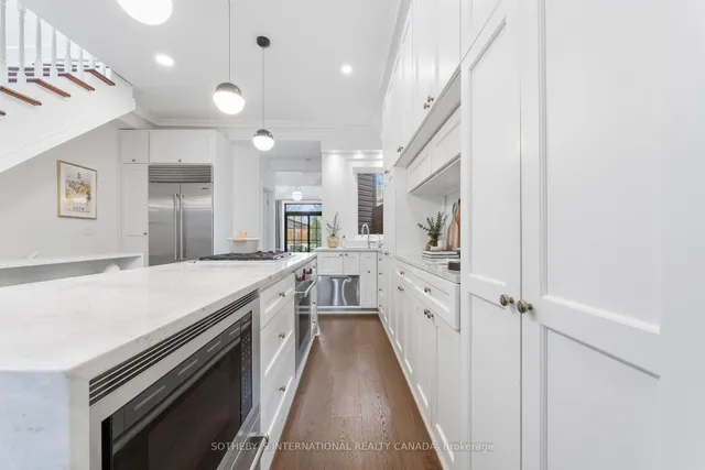 Additional property image - 444 Sumach St