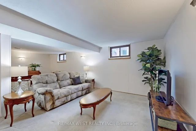 Additional property image - 53 Wedgewood Dr