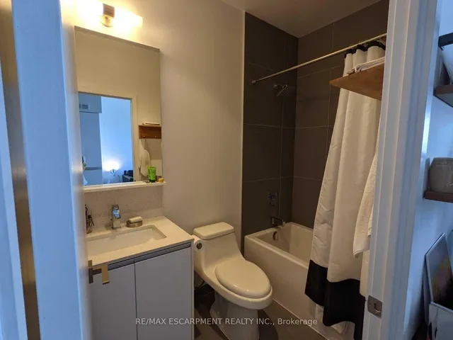 Additional property image - 20 Minowan Miikan Lane Unit 323