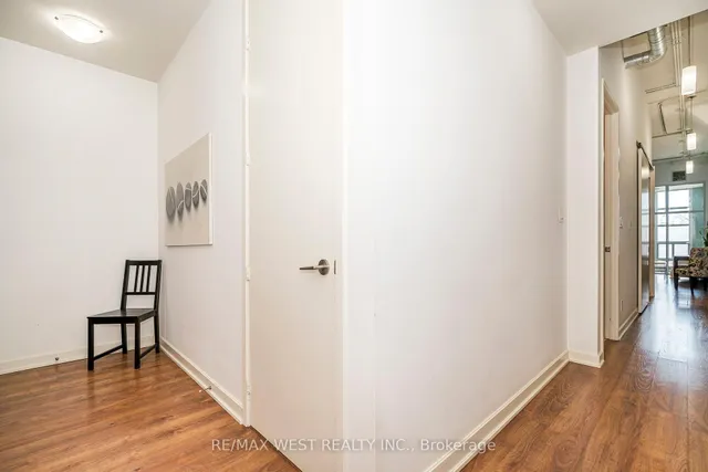 Additional property image - 380 Macpherson Ave Unit 333