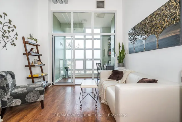 Additional property image - 380 Macpherson Ave Unit 333