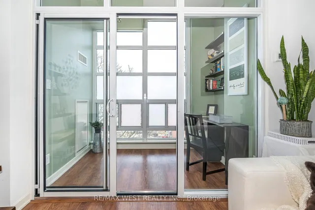 Additional property image - 380 Macpherson Ave Unit 333