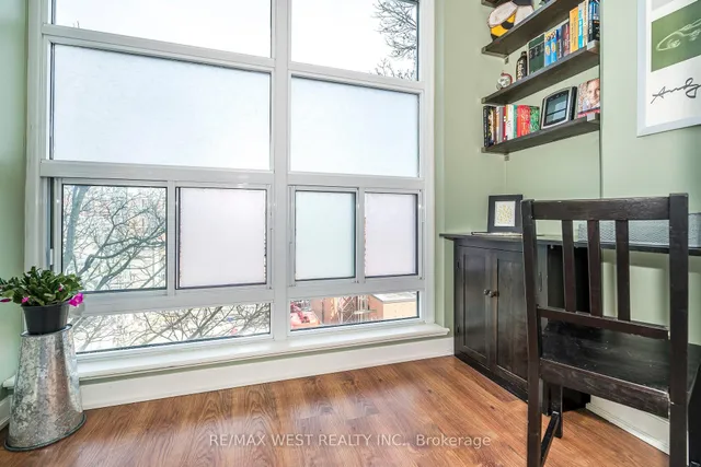 Additional property image - 380 Macpherson Ave Unit 333