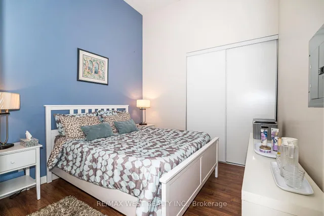 Additional property image - 380 Macpherson Ave Unit 333