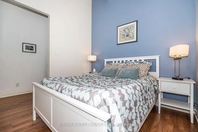 Additional property image - 380 Macpherson Ave Unit 333