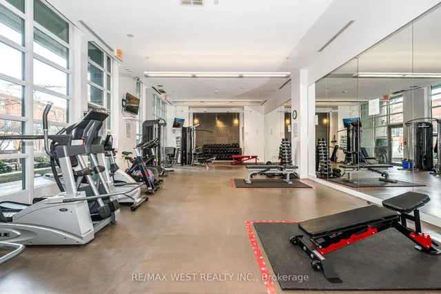Additional property image - 380 Macpherson Ave Unit 333