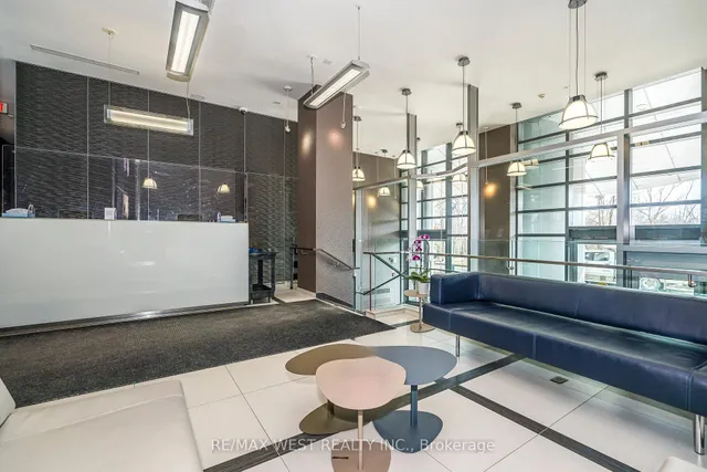 Additional property image - 380 Macpherson Ave Unit 333