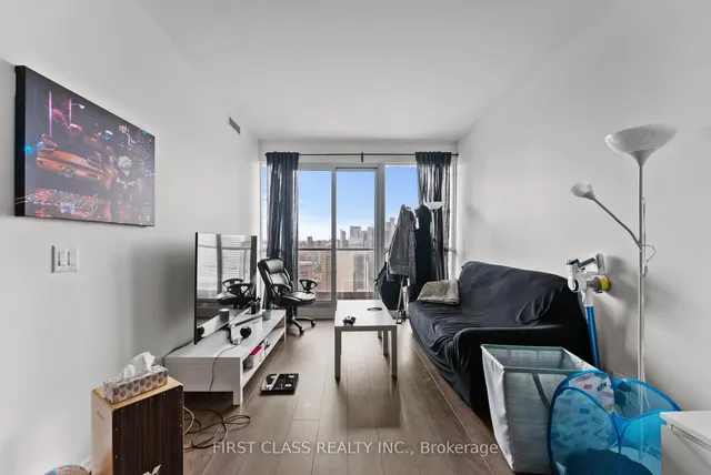 Additional property image - 70 Temperance St Unit 3816