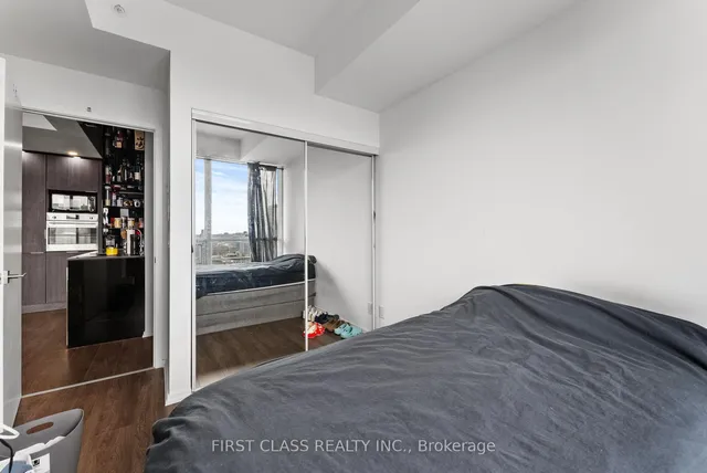 Additional property image - 70 Temperance St Unit 3816