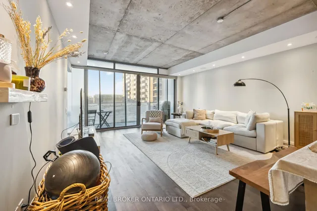 Additional property image - 95 Bathurst St Unit 222