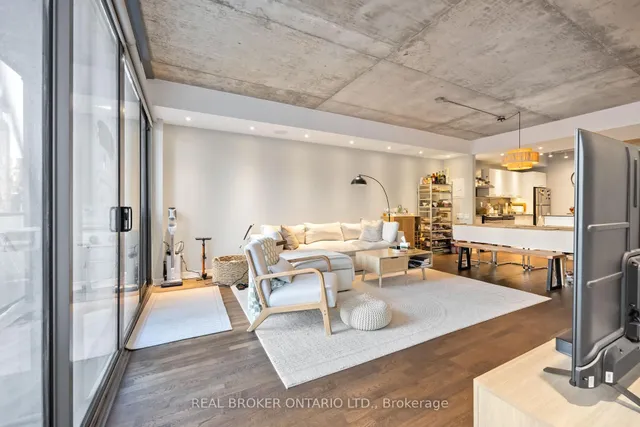 Additional property image - 95 Bathurst St Unit 222