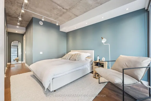 Additional property image - 95 Bathurst St Unit 222