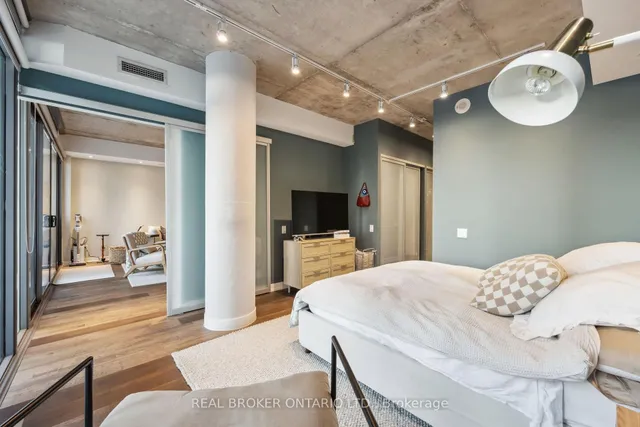 Additional property image - 95 Bathurst St Unit 222