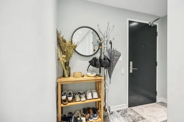Additional property image - 95 Bathurst St Unit 222