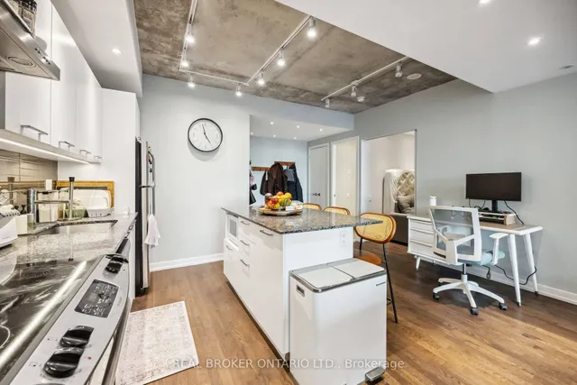 Additional property image - 95 Bathurst St Unit 222