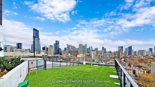 Additional property image - 251 Jarvis St Unit 2812