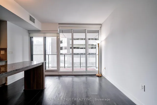 Additional property image - 426 University Ave Unit 2307