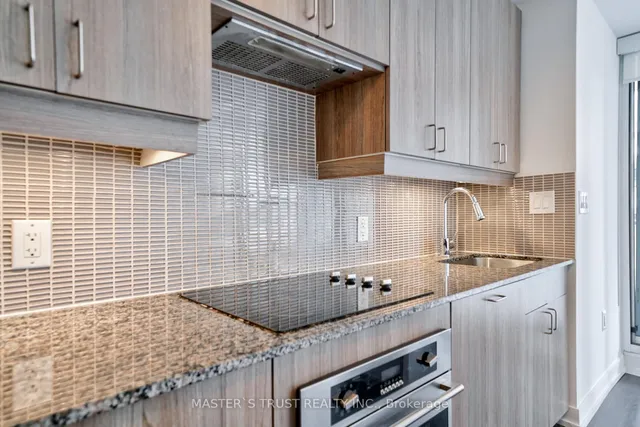 Additional property image - 426 University Ave Unit 2307