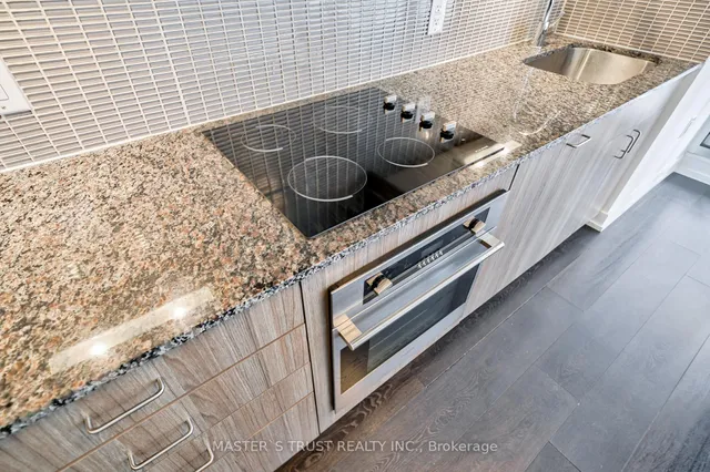 Additional property image - 426 University Ave Unit 2307