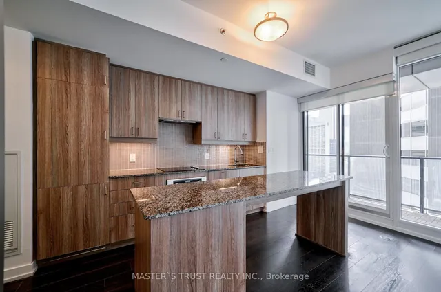 Additional property image - 426 University Ave Unit 2307