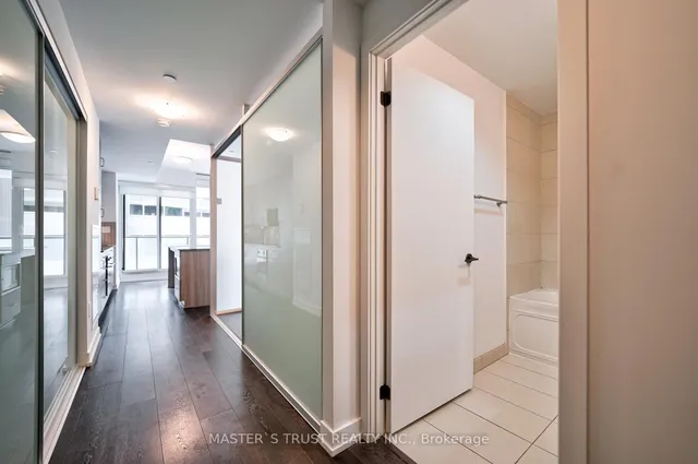 Additional property image - 426 University Ave Unit 2307