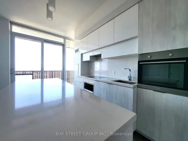 Additional property image - 8 Eglinton Ave Unit 5705