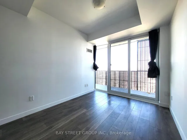 Additional property image - 8 Eglinton Ave Unit 5705
