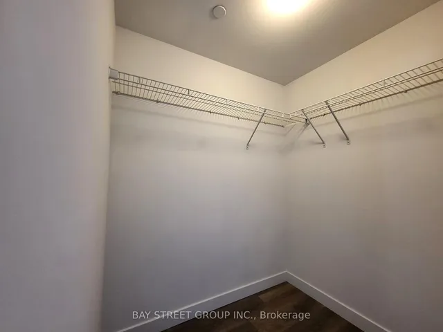Additional property image - 8 Eglinton Ave Unit 5705