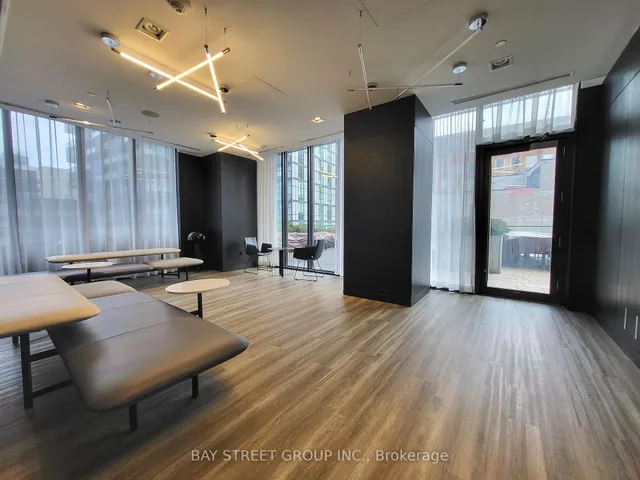 Additional property image - 8 Eglinton Ave Unit 5705
