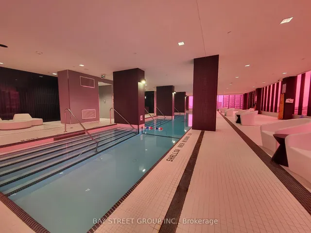 Additional property image - 8 Eglinton Ave Unit 5705