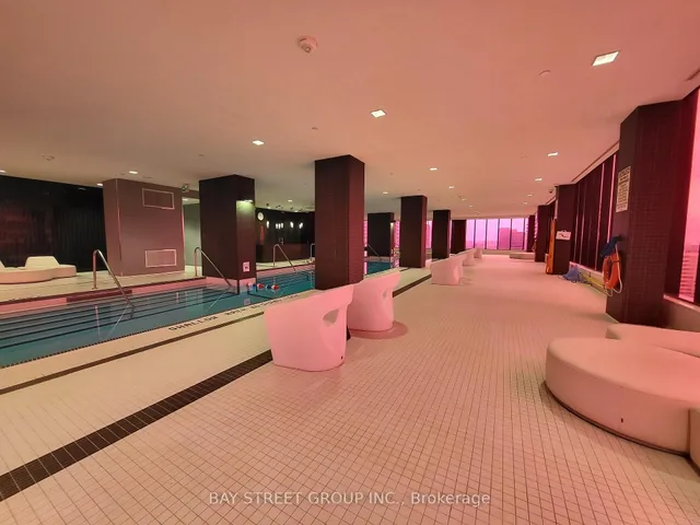 Additional property image - 8 Eglinton Ave Unit 5705