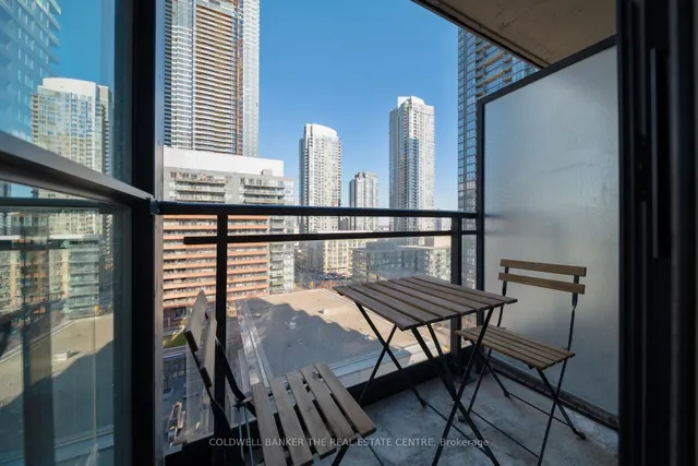 Additional property image - 8 Telegram Mews Unit 1207