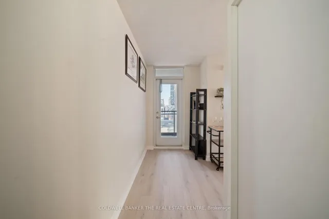 Additional property image - 8 Telegram Mews Unit 1207