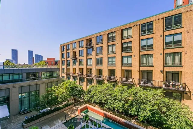 Additional property image - 775 King St Unit 809