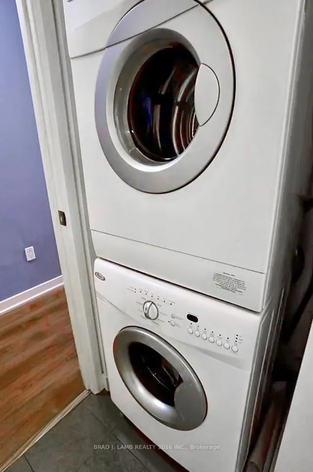 Additional property image - 775 King St Unit 809