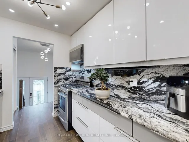 Additional property image - 33 Angus Dr