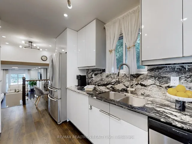 Additional property image - 33 Angus Dr