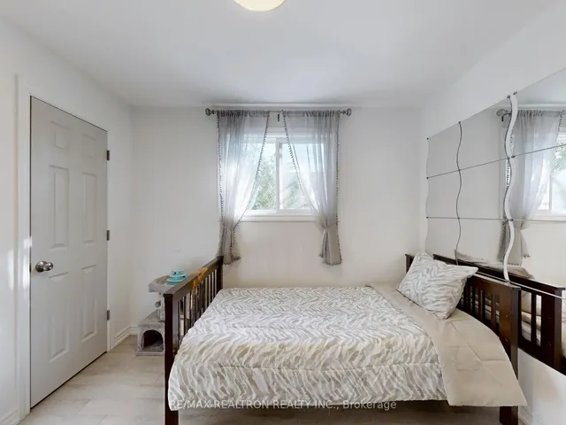 Additional property image - 33 Angus Dr
