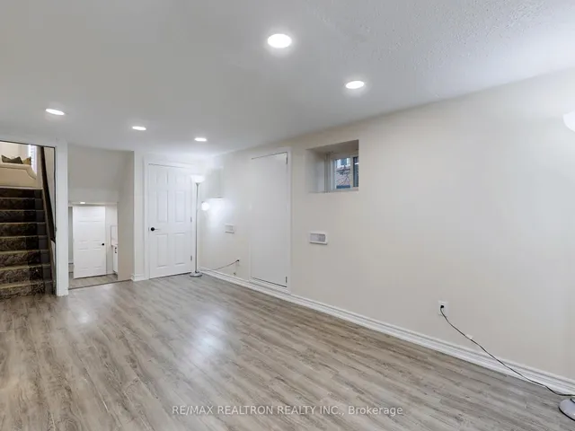 Additional property image - 33 Angus Dr