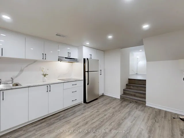 Additional property image - 33 Angus Dr