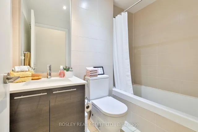 Additional property image - 1 Market St Unit 1001