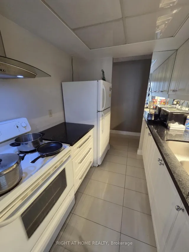 Additional image 16 of 5765 Yonge St Unit 1203