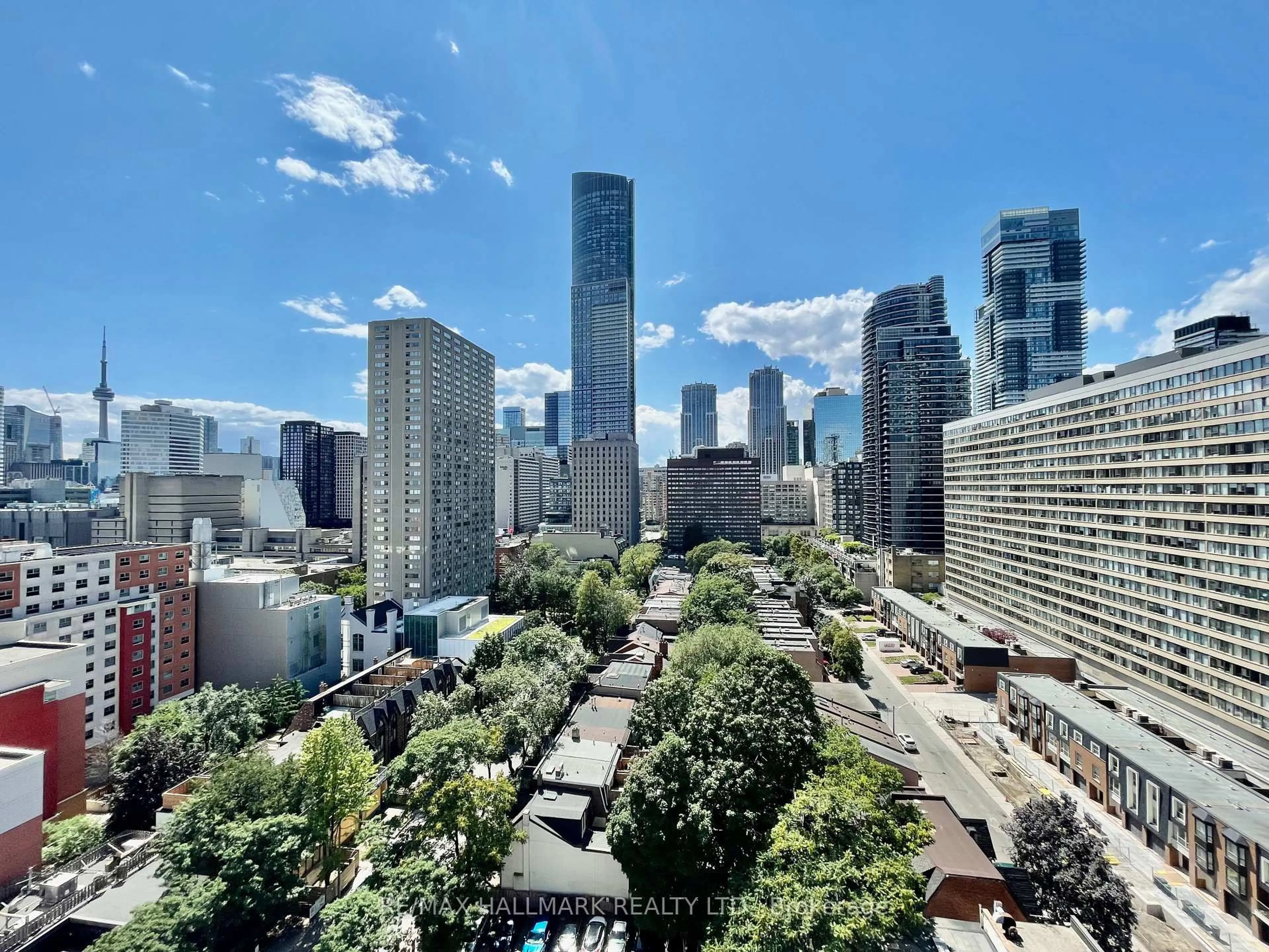 A pic from outside/outdoor area/front of a property/back of a property/a pic from drone, city buildings view from balcony for 365 Church St #1501, Toronto Ontario M5B 0B5