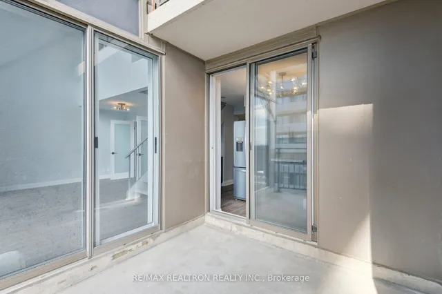Additional property image - 18 Merton St Unit 906