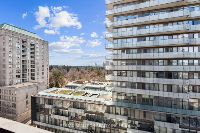 Additional property image - 18 Merton St Unit 906