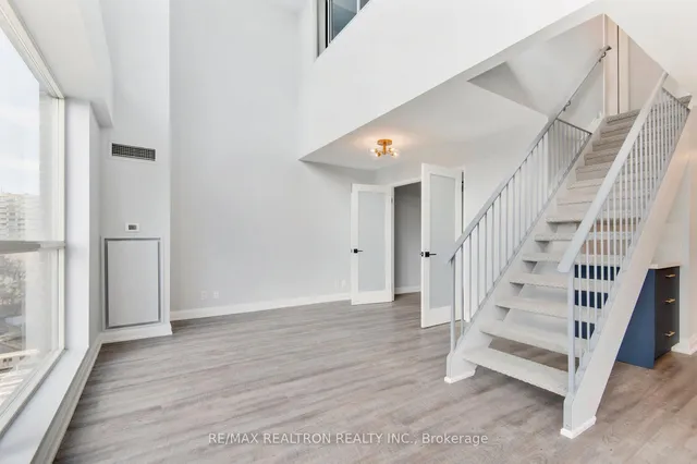 Additional property image - 18 Merton St Unit 906