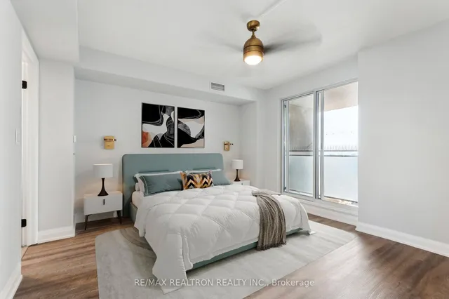 Additional property image - 18 Merton St Unit 906
